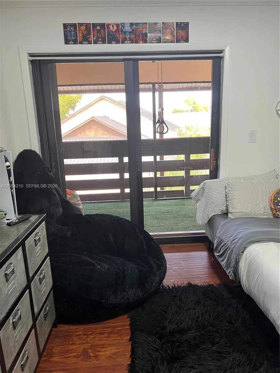 141 SW 96th Ter #305 Plantation, FL 33324