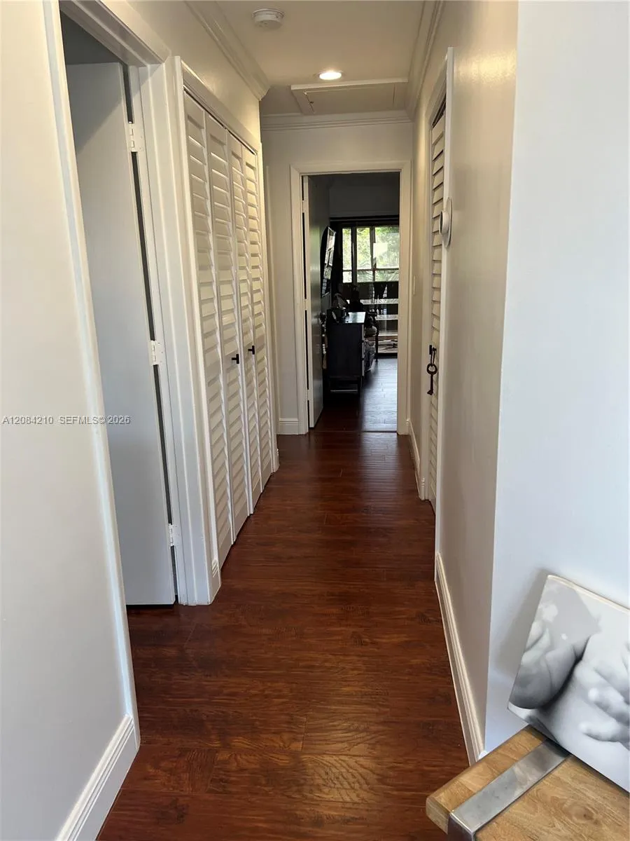 141 SW 96th Ter #305 Plantation, FL 33324
