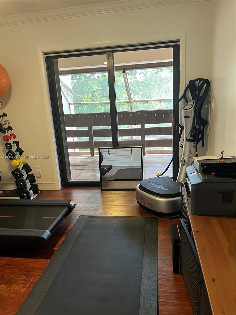 141 SW 96th Ter #305 Plantation, FL 33324