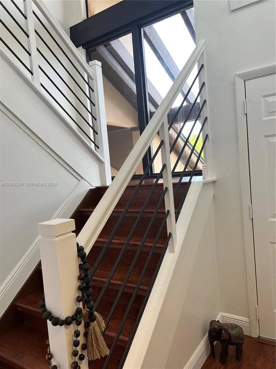 141 SW 96th Ter #305 Plantation, FL 33324