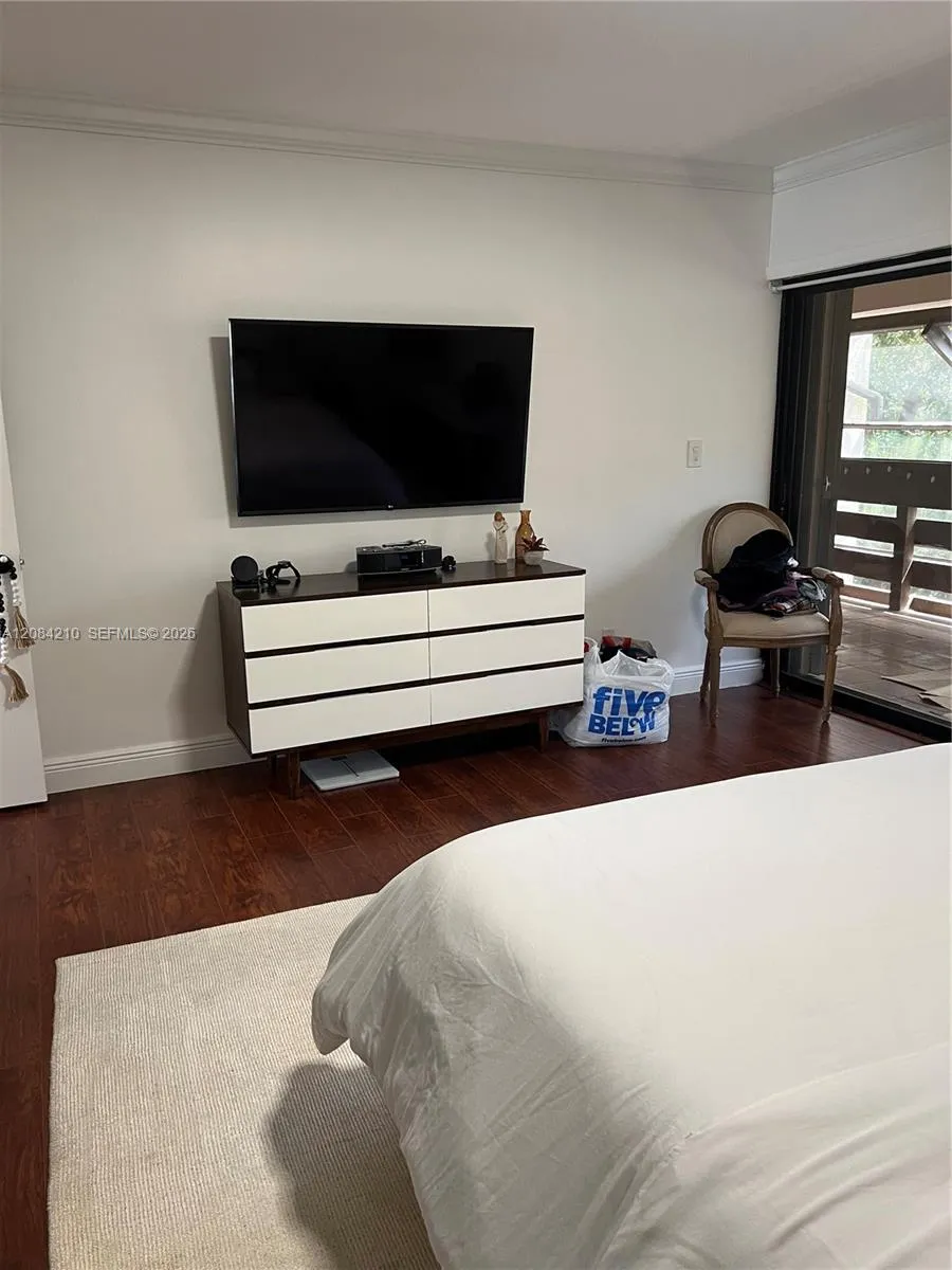141 SW 96th Ter #305 Plantation, FL 33324