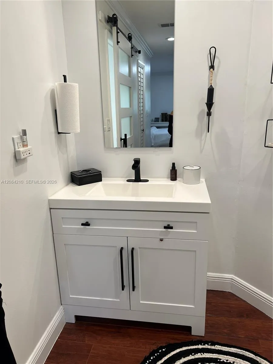 141 SW 96th Ter #305 Plantation, FL 33324