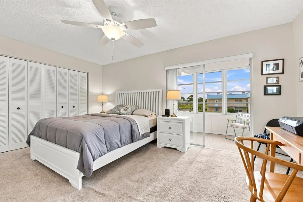 479 Burgundy J Delray Beach, FL 33484
