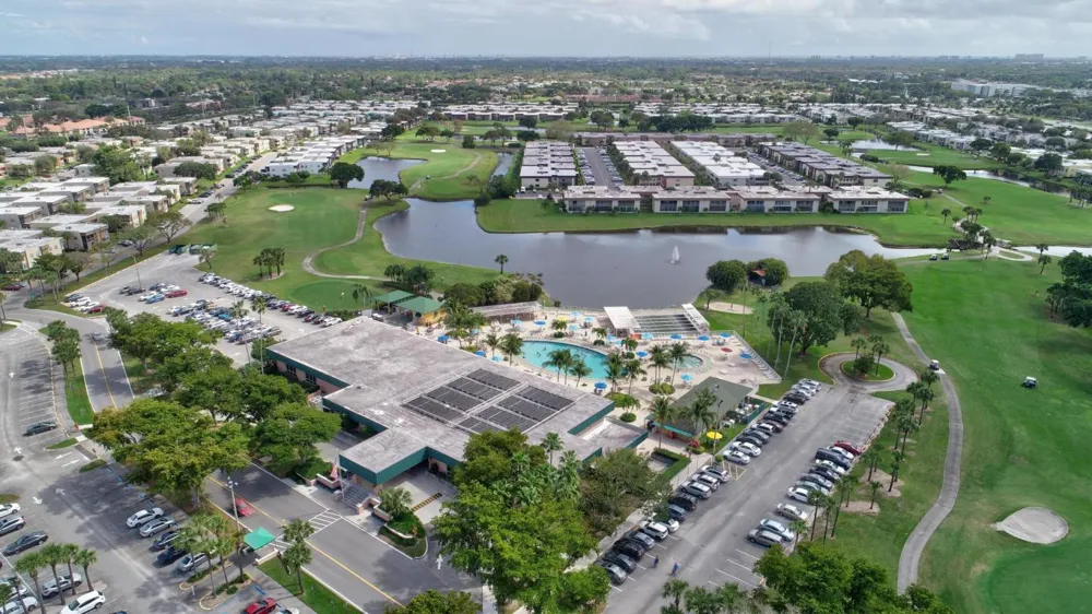 479 Burgundy J Delray Beach, FL 33484
