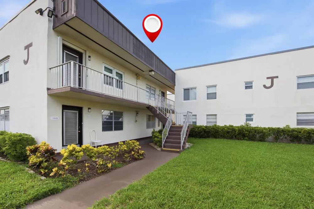 479 Burgundy J Delray Beach, FL 33484