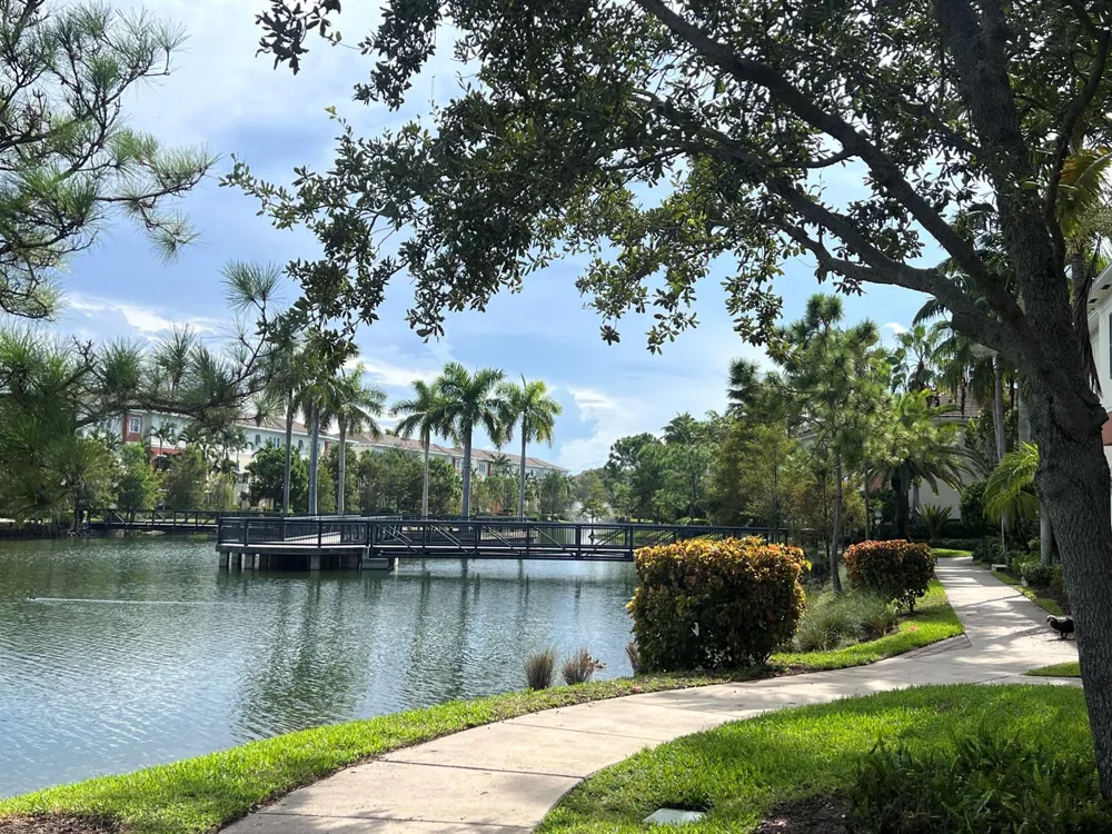 219 SW 7th Street Pompano Beach, FL 33060