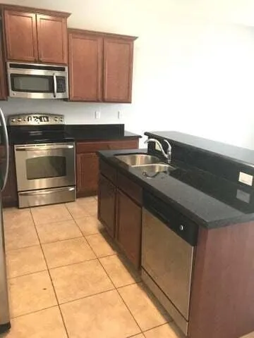 219 SW 7th Street Pompano Beach, FL 33060