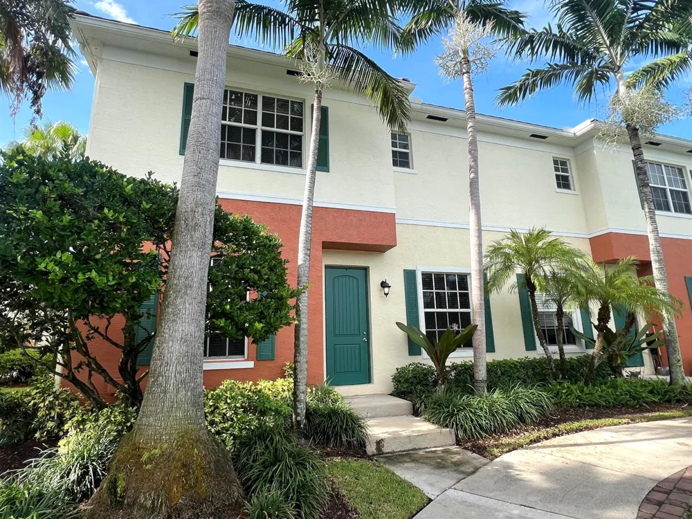219 SW 7th Street Pompano Beach, FL 33060