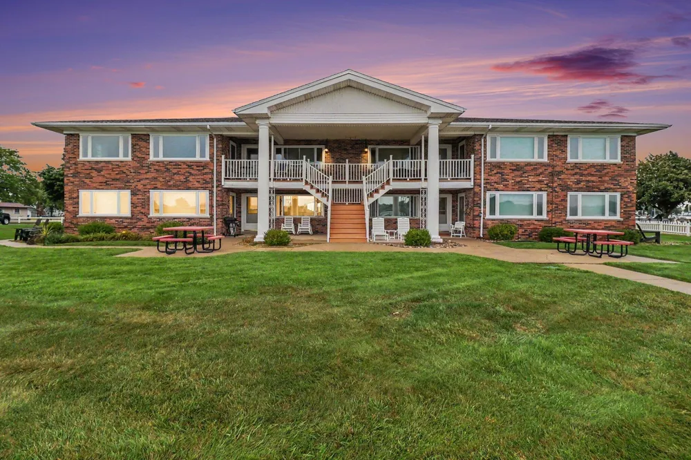 304 S Ferry Street #3 Ludington, MI 49431