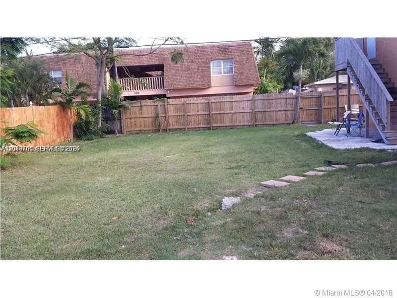 1926 RODMAN #2 Hollywood, FL 33020