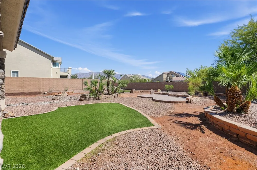 7308 Buttons Ridge Drive Las Vegas, NV 89131