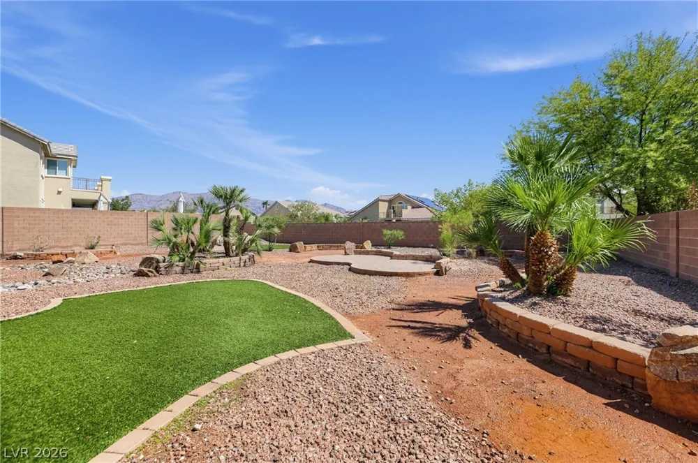 7308 Buttons Ridge Drive Las Vegas, NV 89131