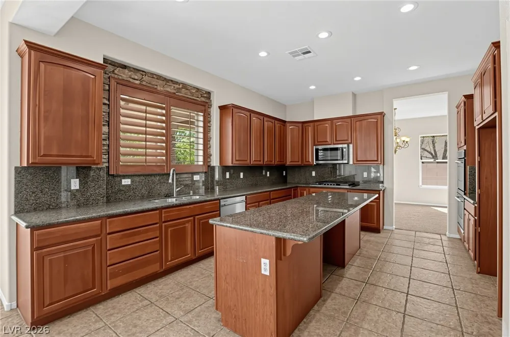 7308 Buttons Ridge Drive Las Vegas, NV 89131