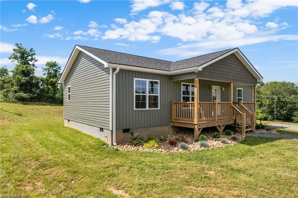 90 Millards Way Sparta, NC 28675