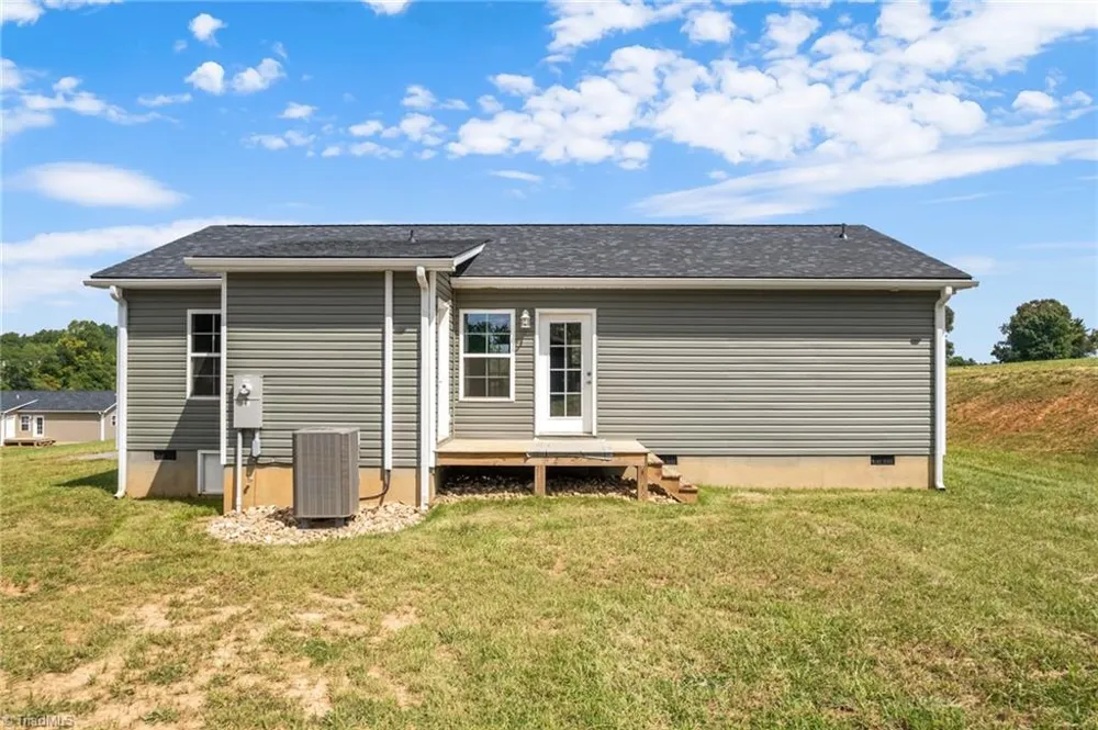 90 Millards Way Sparta, NC 28675
