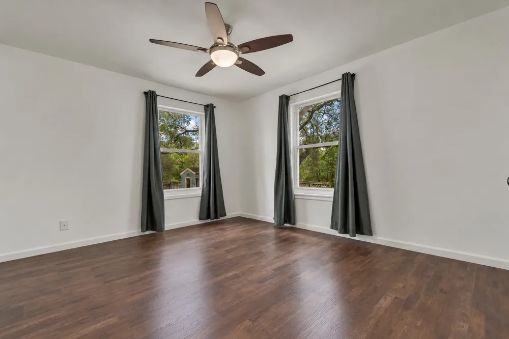 18221 Ledge Street Jonestown, TX 78645
