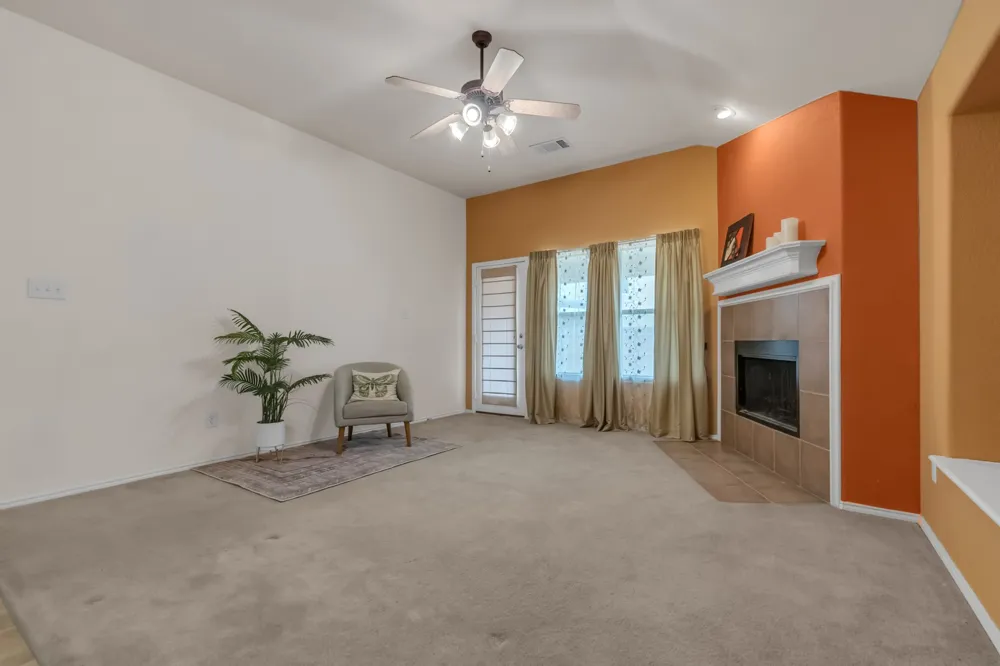 12117 Bellegrove Road Burleson, TX 76028
