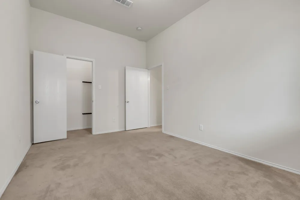 12117 Bellegrove Road Burleson, TX 76028
