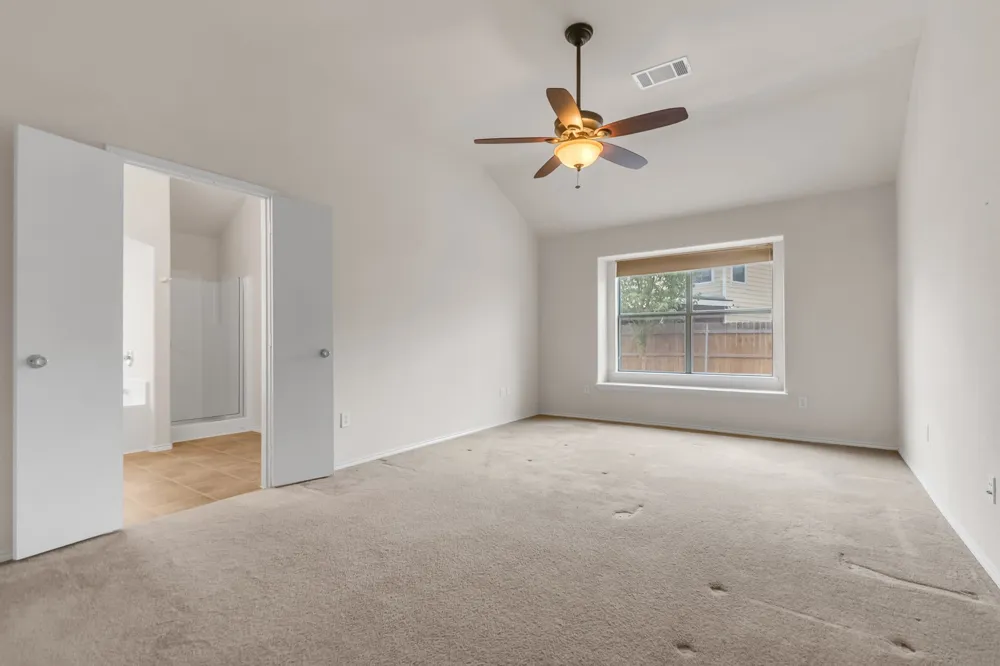12117 Bellegrove Road Burleson, TX 76028