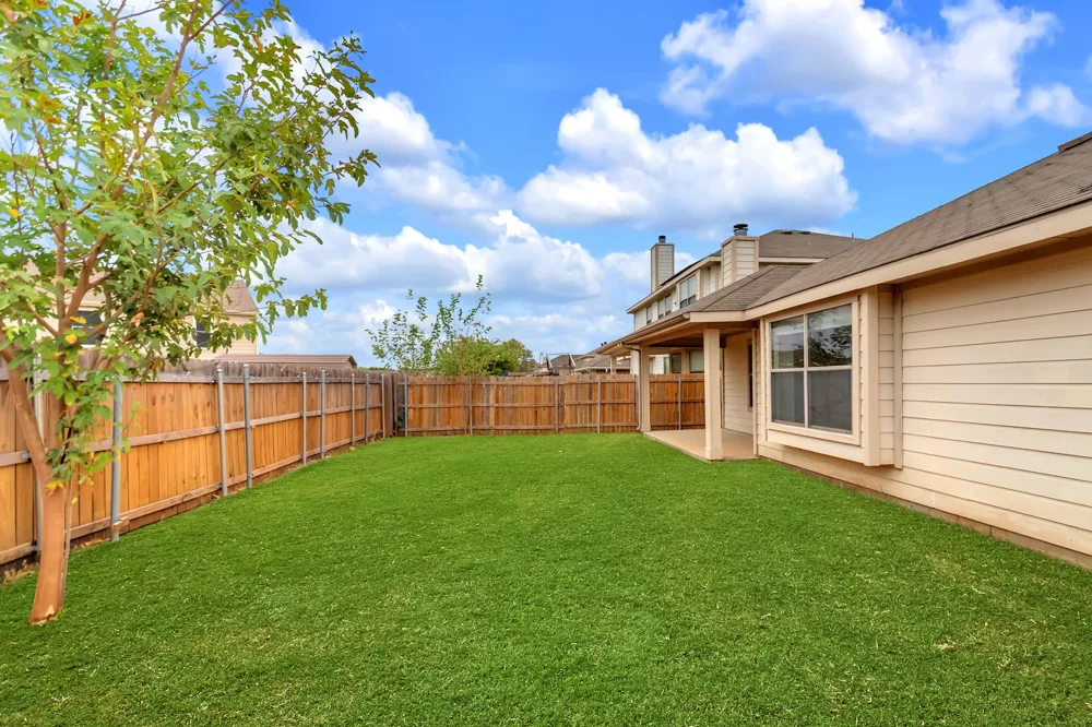 12117 Bellegrove Road Burleson, TX 76028