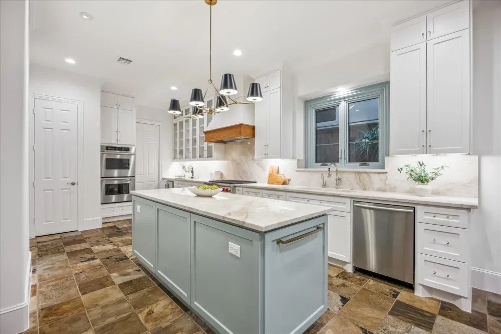 5034 Tangle Lane Houston, TX 77056