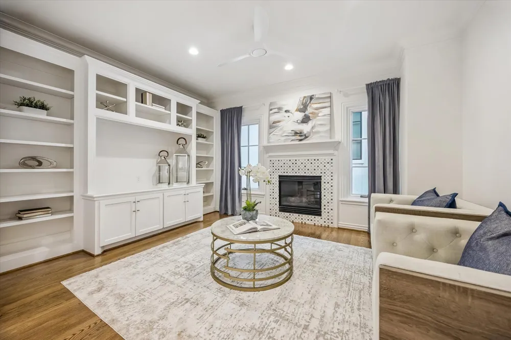 5034 Tangle Lane Houston, TX 77056