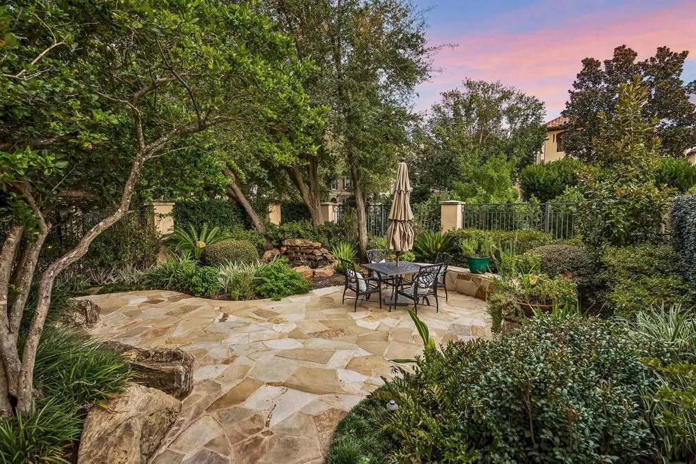 5034 Tangle Lane Houston, TX 77056