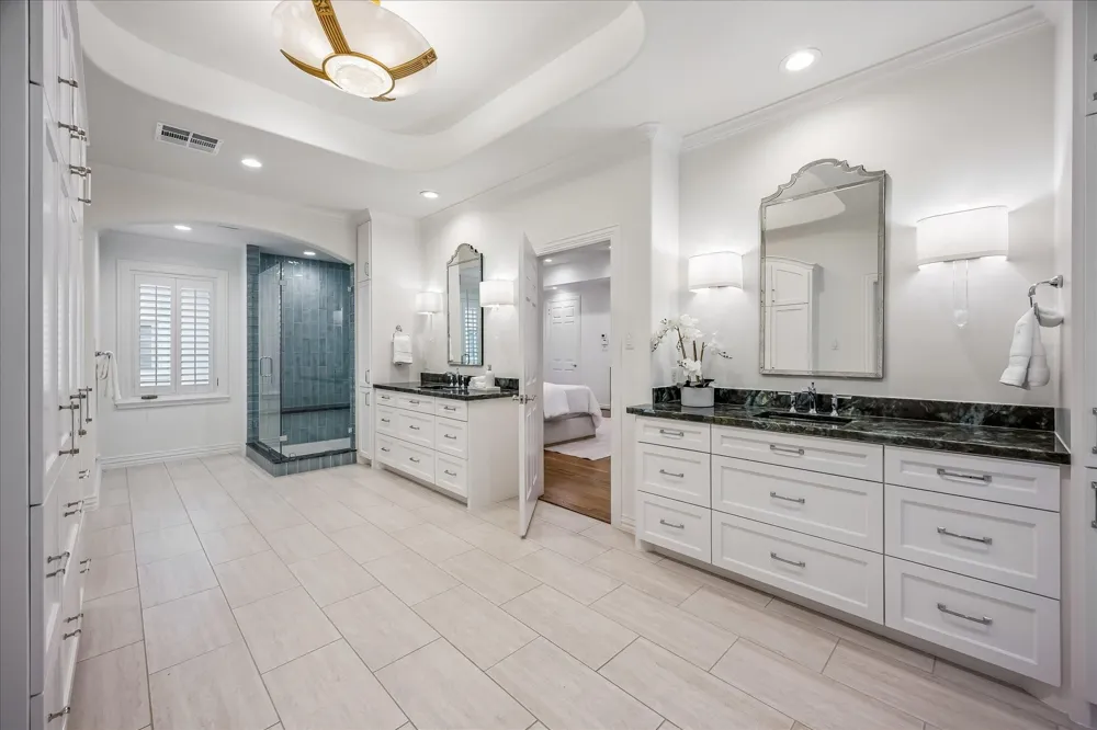5034 Tangle Lane Houston, TX 77056