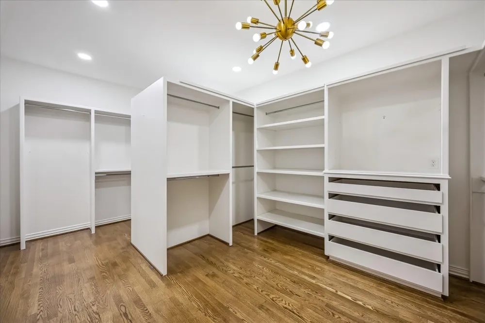 5034 Tangle Lane Houston, TX 77056