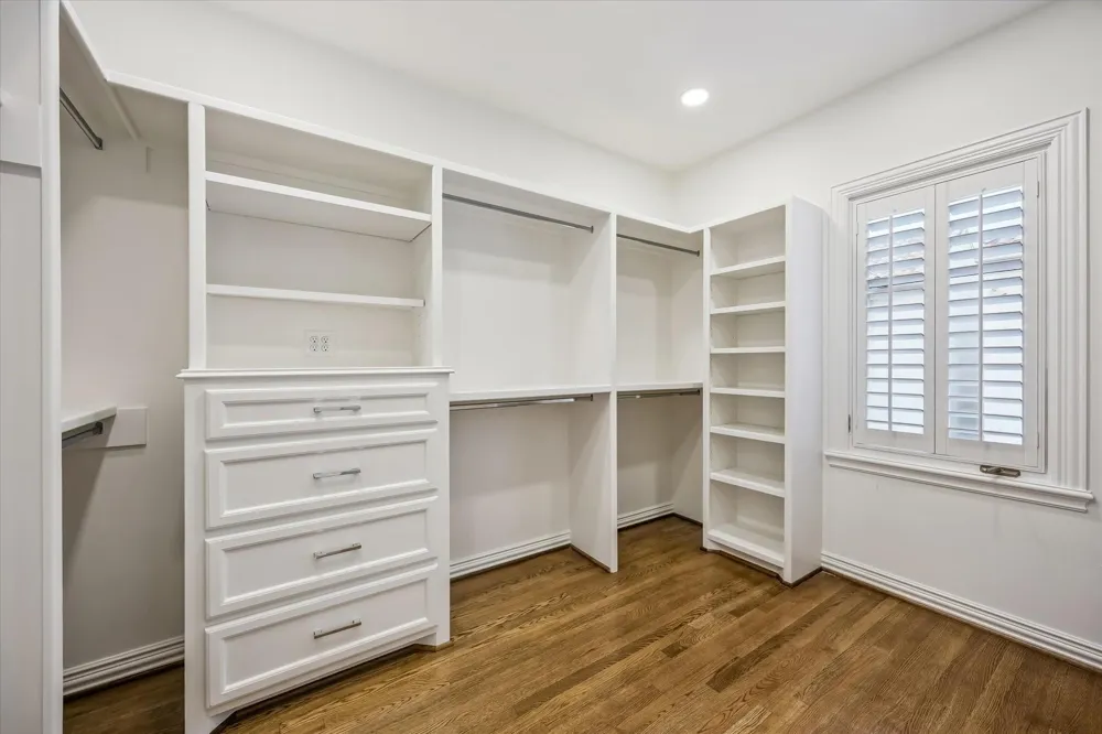 5034 Tangle Lane Houston, TX 77056