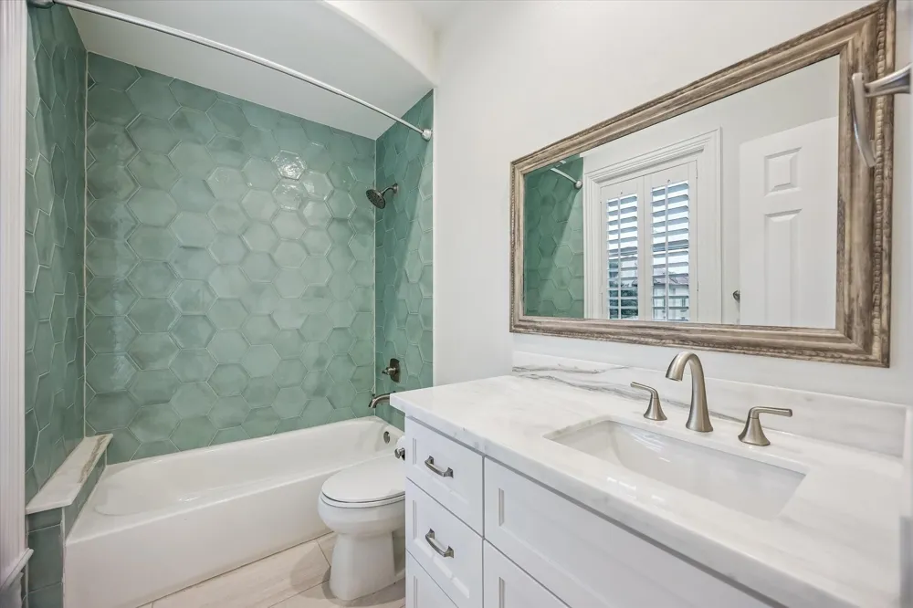 5034 Tangle Lane Houston, TX 77056