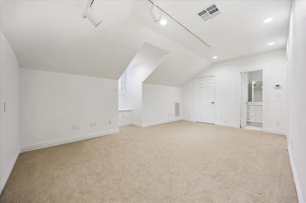 5034 Tangle Lane Houston, TX 77056