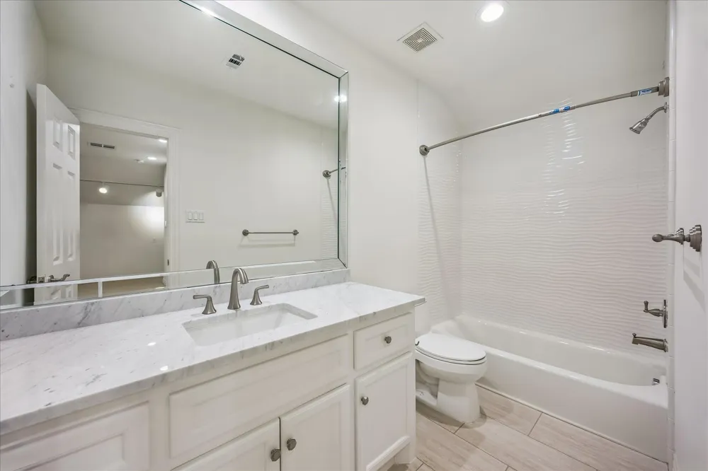 5034 Tangle Lane Houston, TX 77056