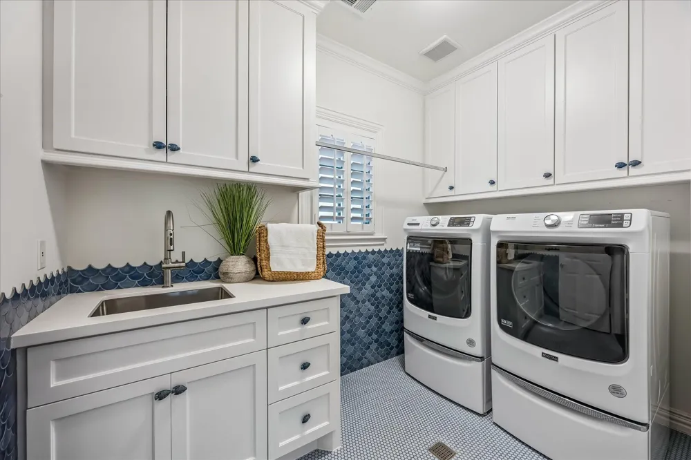 5034 Tangle Lane Houston, TX 77056