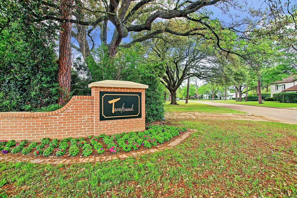 5034 Tangle Lane Houston, TX 77056