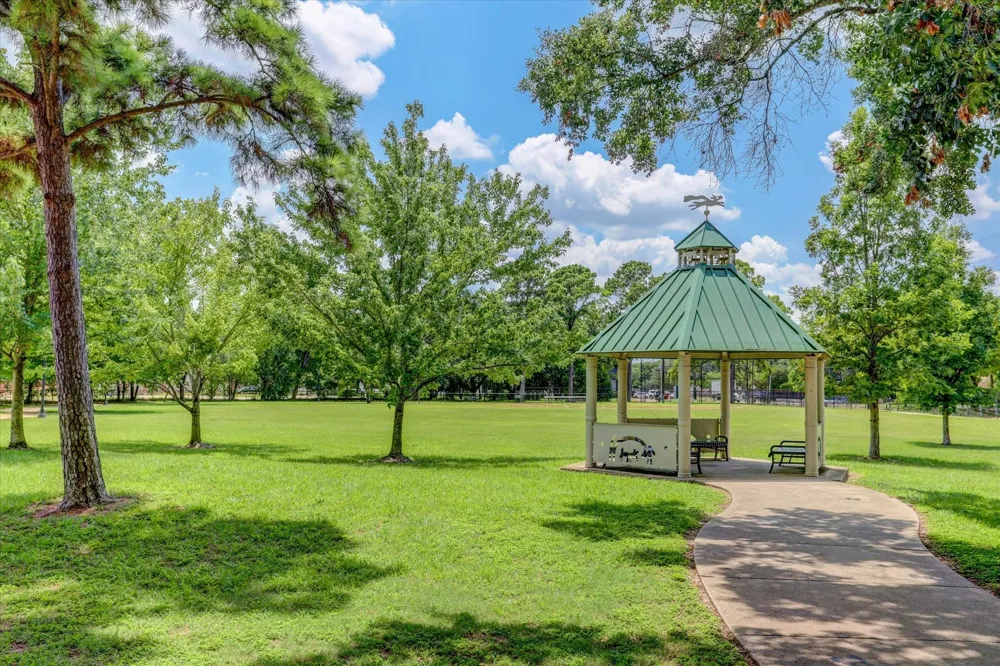 5034 Tangle Lane Houston, TX 77056