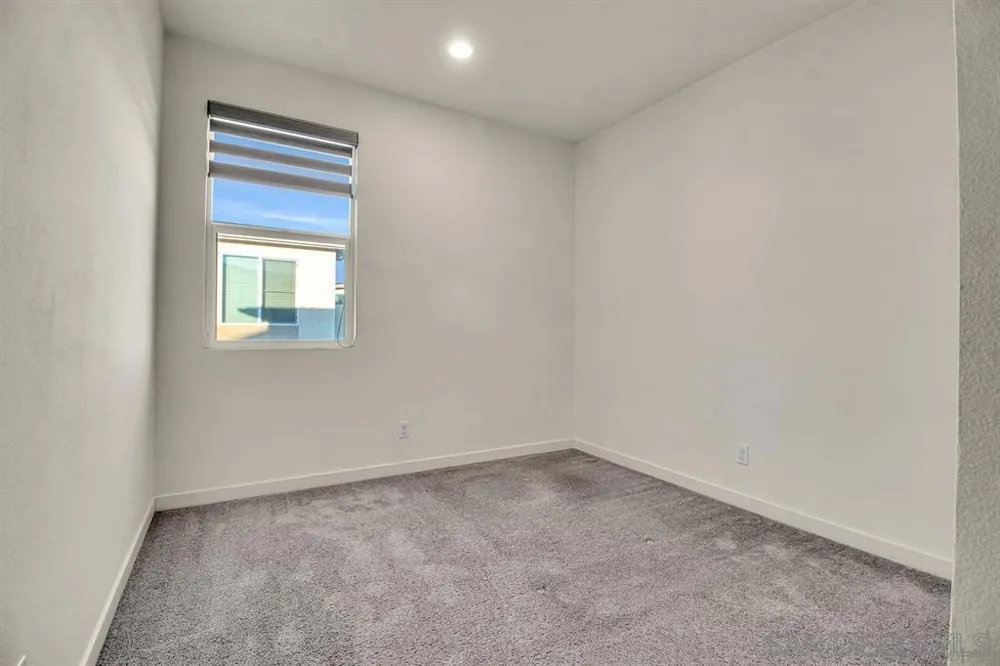 1808 Lynx Ter Chula Vista, CA 91915