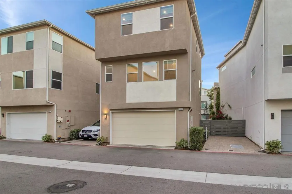 1808 Lynx Ter Chula Vista, CA 91915