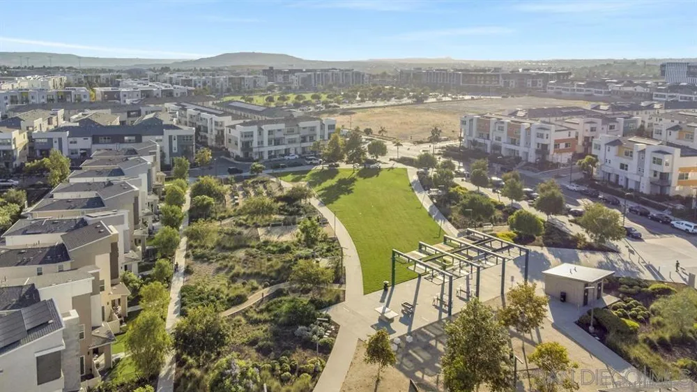 1808 Lynx Ter Chula Vista, CA 91915
