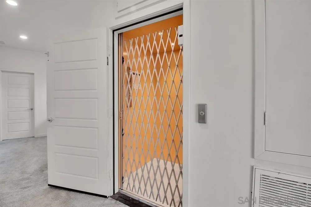 1808 Lynx Ter Chula Vista, CA 91915