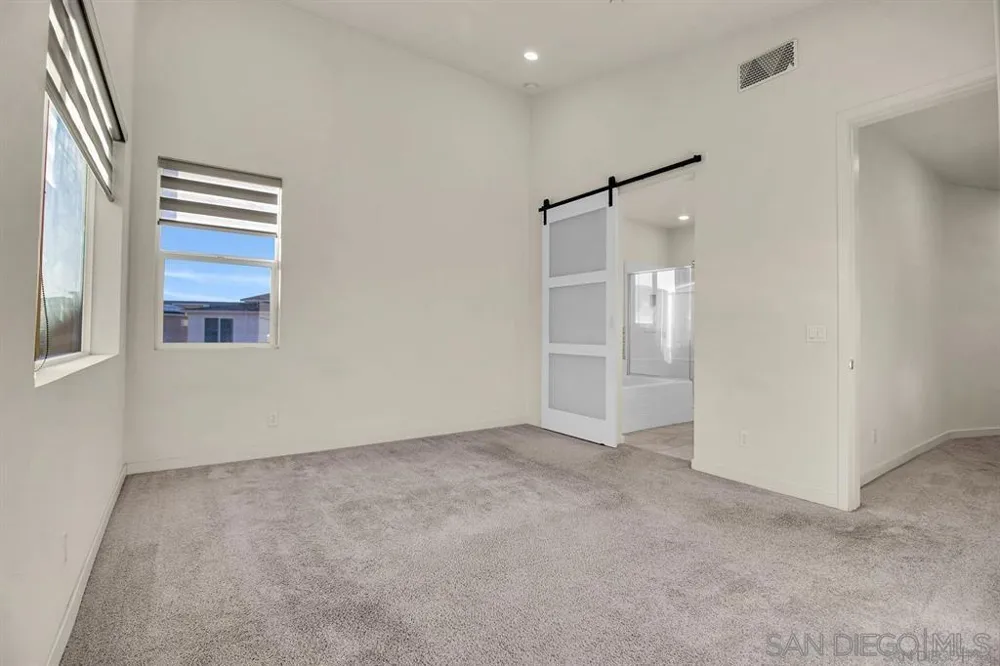 1808 Lynx Ter Chula Vista, CA 91915