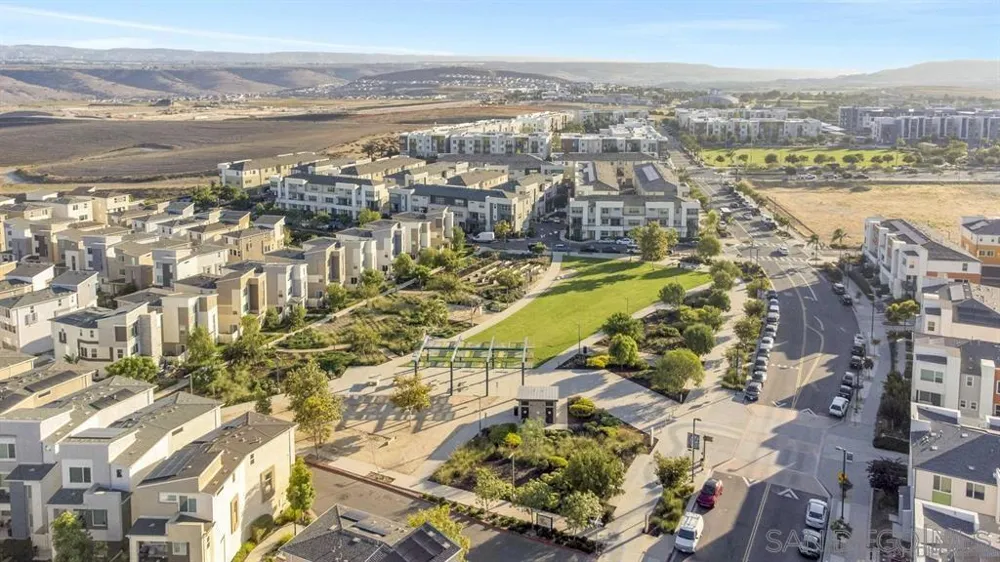 1808 Lynx Ter Chula Vista, CA 91915