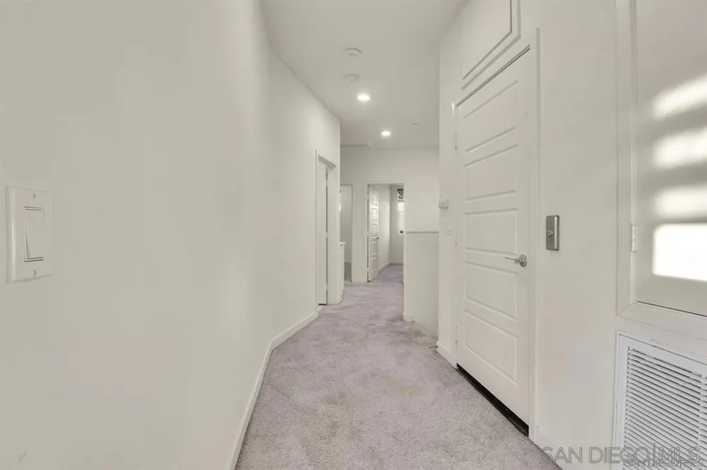 1808 Lynx Ter Chula Vista, CA 91915
