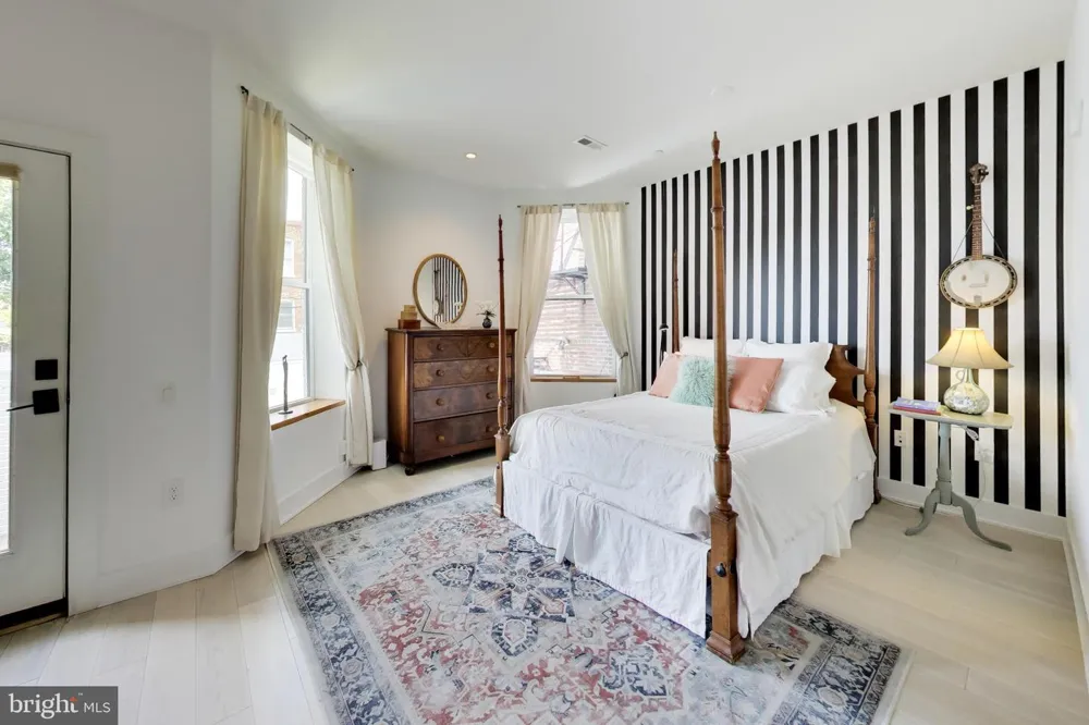 2030 16TH STREET NW #2 Washington, DC 20009