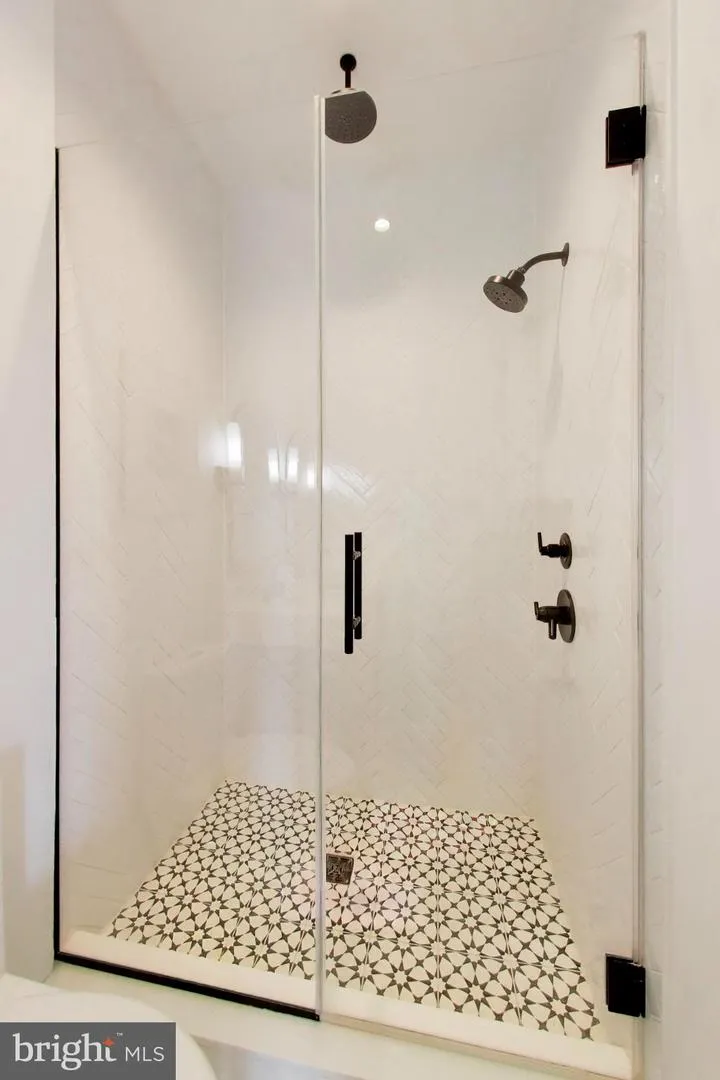 2030 16TH STREET NW #2 Washington, DC 20009