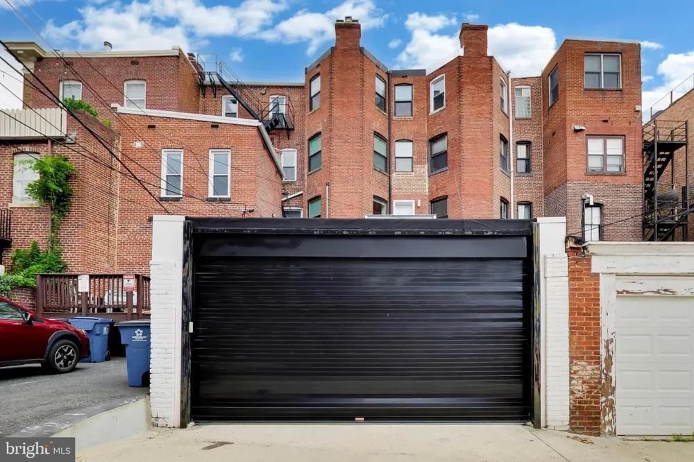 2030 16TH STREET NW #2 Washington, DC 20009