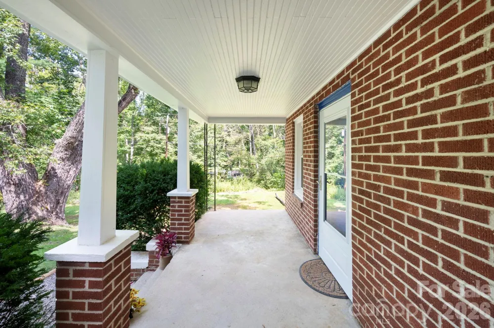 178 Shope Creek Road Asheville, NC 28805
