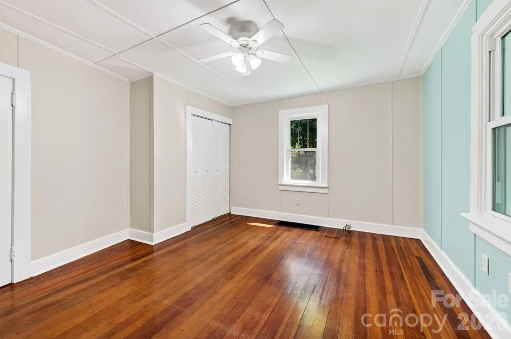 178 Shope Creek Road Asheville, NC 28805