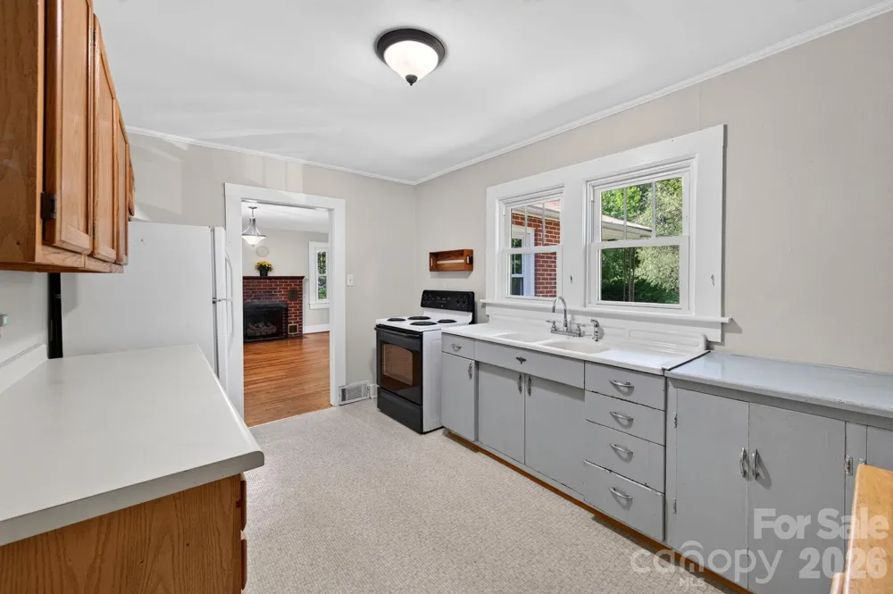 178 Shope Creek Road Asheville, NC 28805