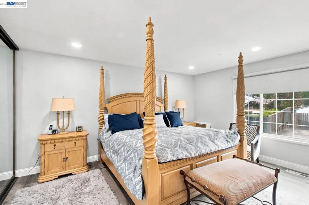 3814 Painted Pony Rd El Sobrante, CA 94803